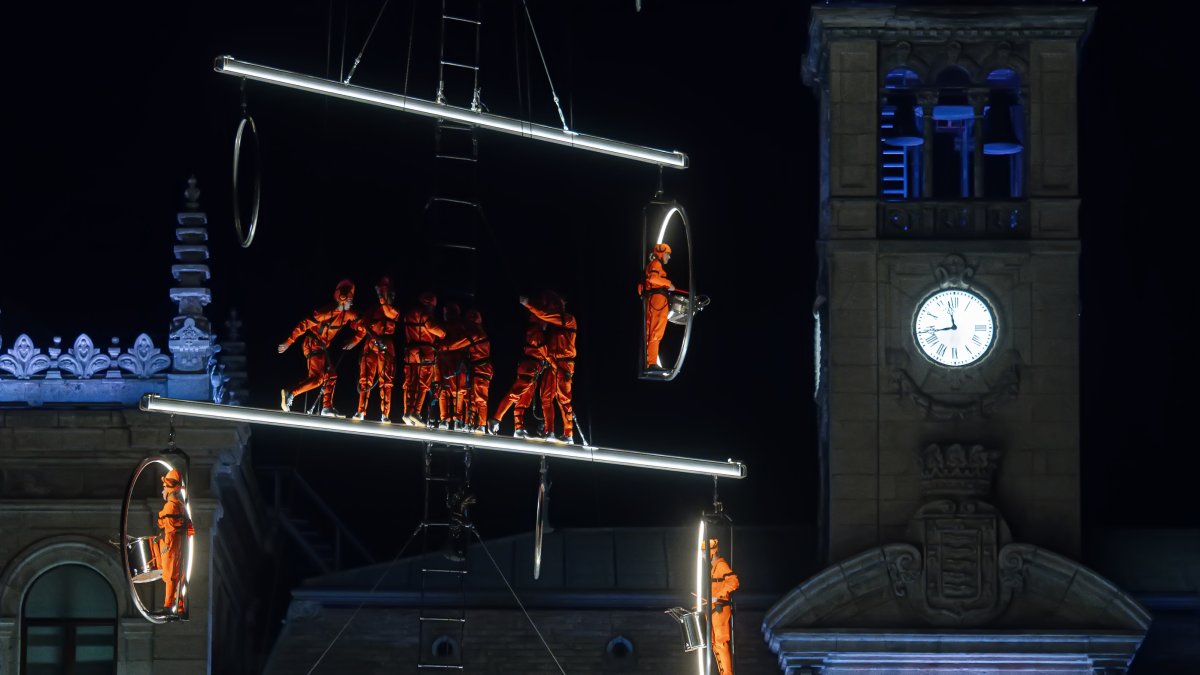 Actuación de la compañía 'Odyssée verticale'