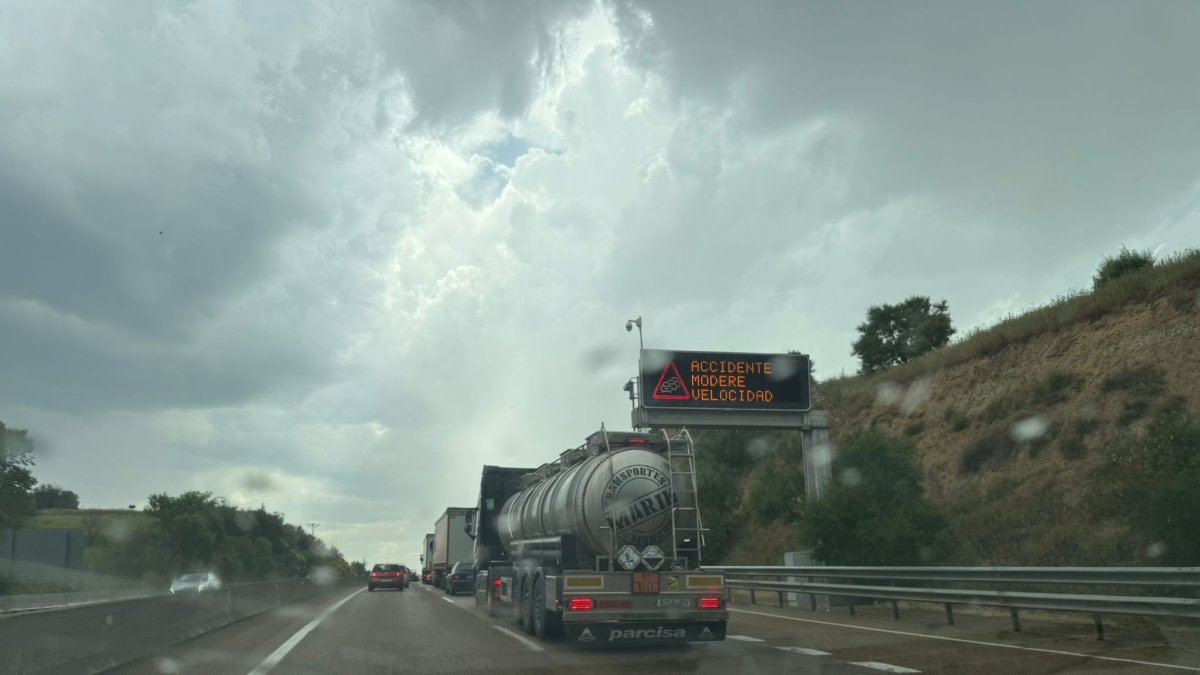 Tráfico en la A-62 tras el accidente