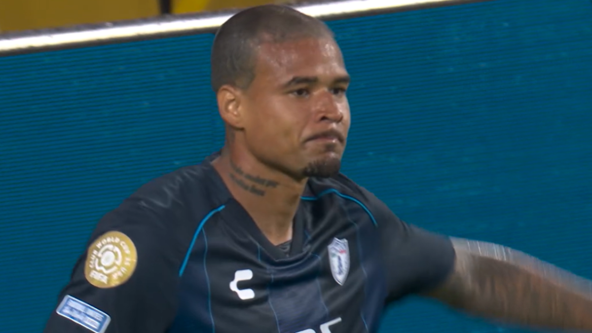 Kenedy, titular con Pachuca en el Mundial de Clubes.