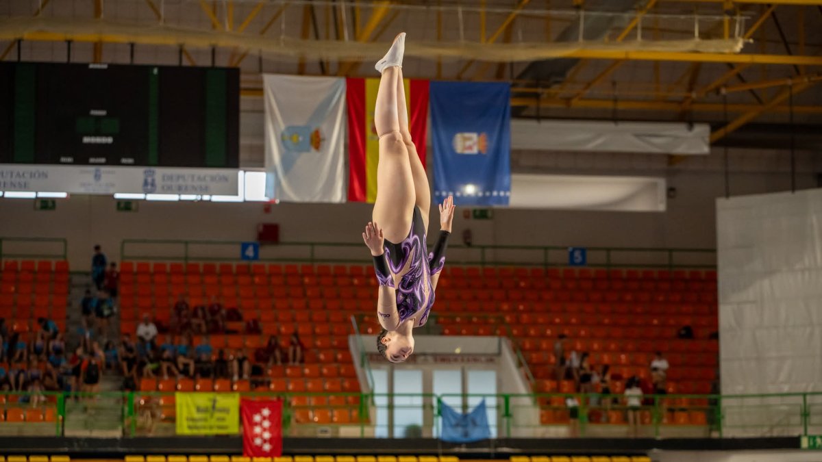 Erica Sanz en el Campeonato de España de trampolín sénior.