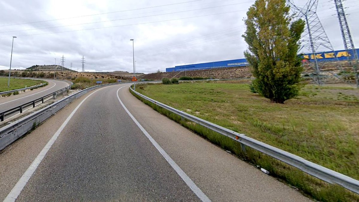 Punto donde enlazará el nuevo tramo de la Ronda Exterior Oeste, en las proximidades de Río Shopping.