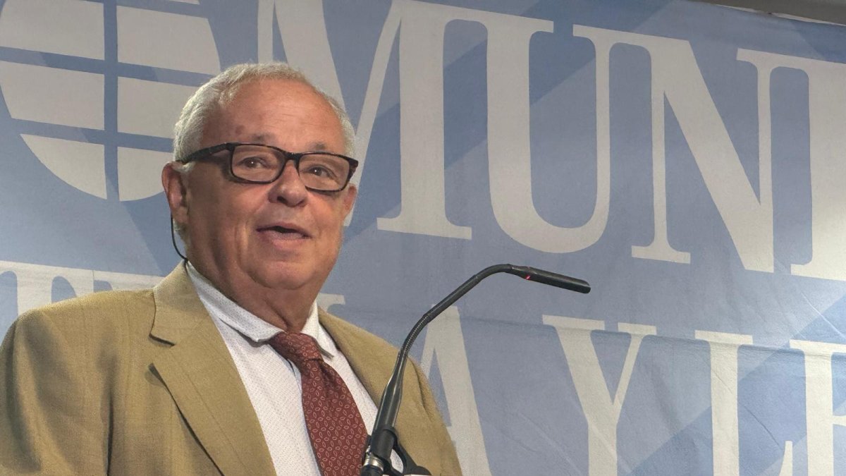 El consejero de Cultura, Turismo y Deporte, Gonzalo Santonja.