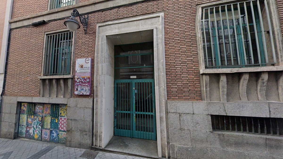 Fachada de la Escuela de Arte.