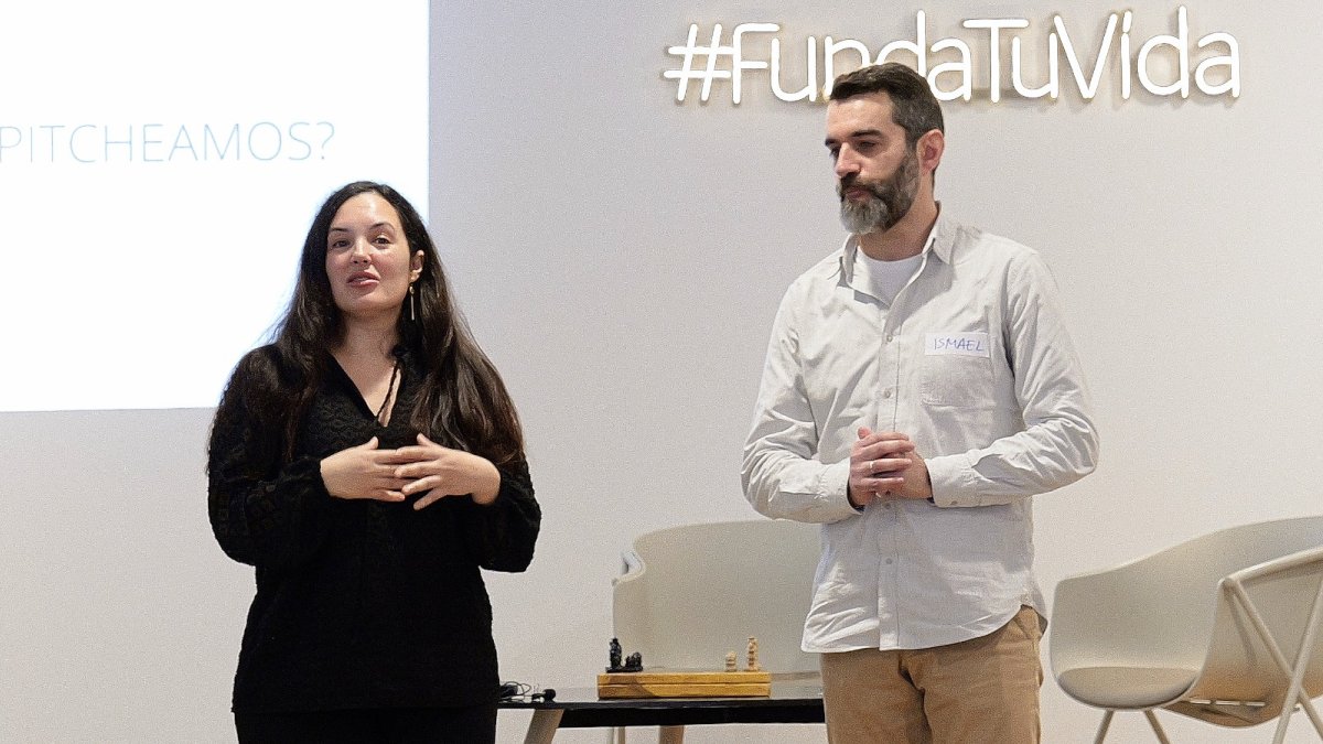 Lucía Jurado e Ismael Lanchas, los creadores de Vesticlick