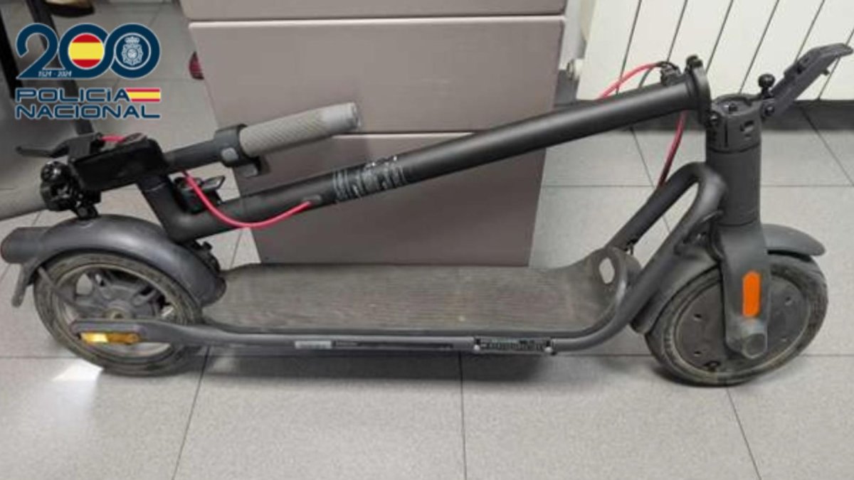 Patinete decomisado por la Policía Nacional de Valladolid.