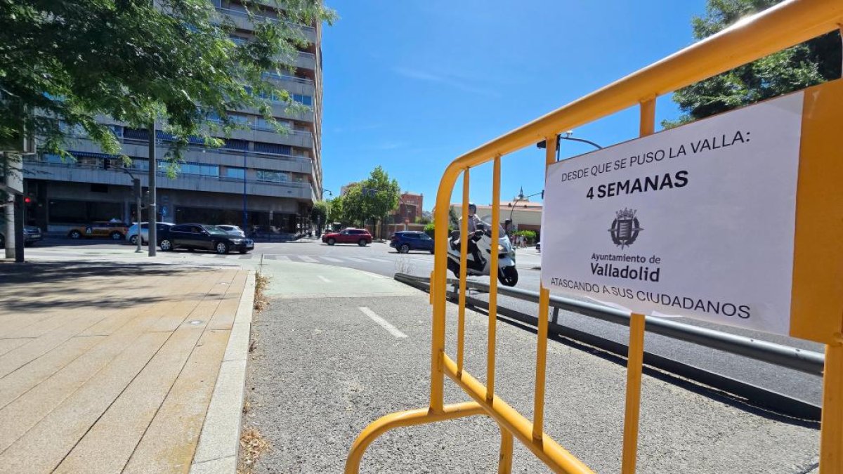 El hartazgo de un vecino por el carril bici de Isabel la Católica: un ...