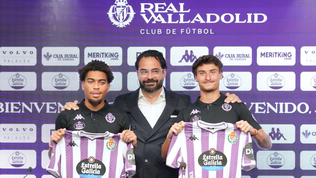 Víctor Orta, en la presentación de Ponceau y Guille Bueno como jugadores del Real Valladolid.