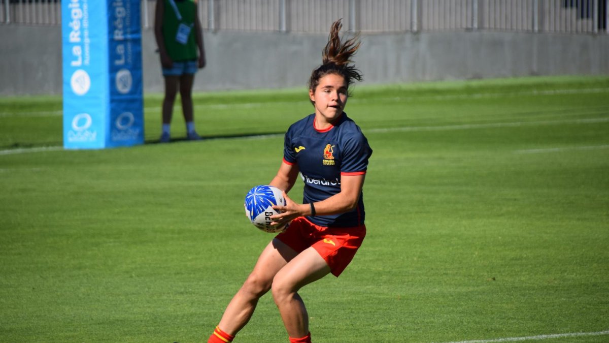 Irati Clavero, con las inferiores de la Selección Española.