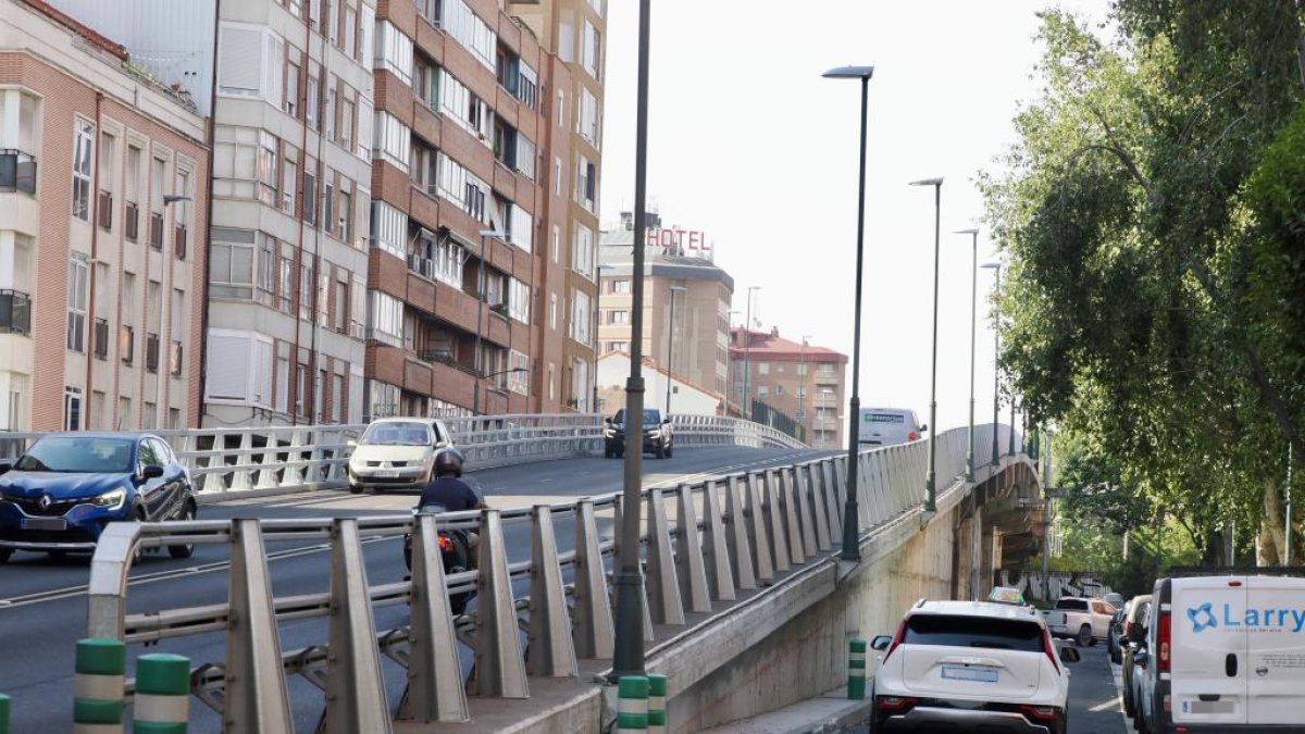 Finalización de las obras del entorno del viaducto de Arco de Ladrillo en Valladolid.