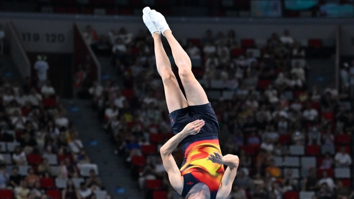Carlos del Ser, en pleno salto.