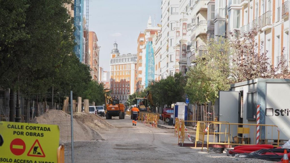 Obras en la calle Gamazo (Valladolid).