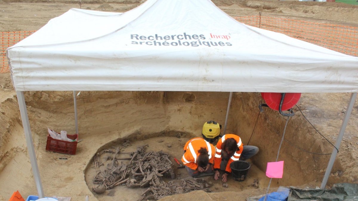 Una imagen de los trabajos en la fosa 124 de Achenheim