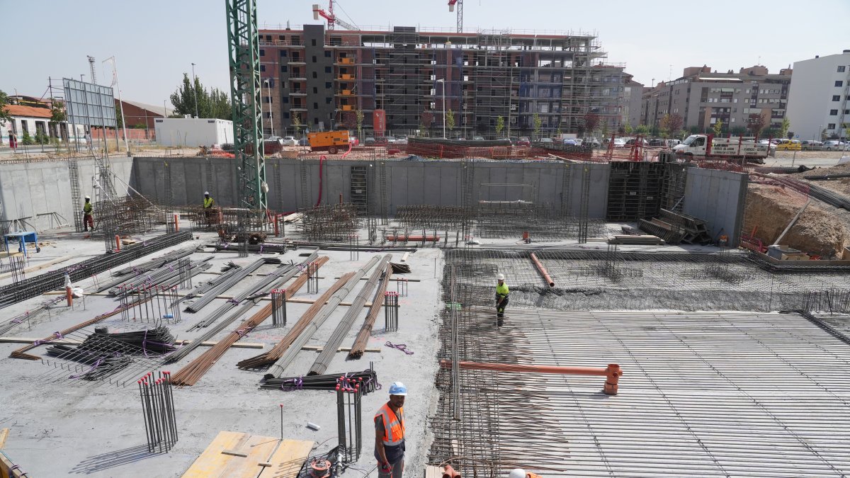 La construcción de viviendas se ralentiza en Valladolid con una caída ...