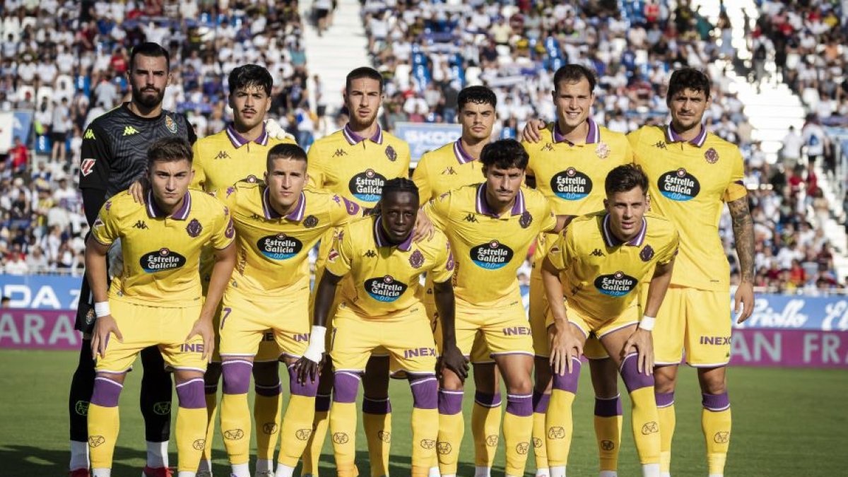 Once del real Valladolid en el Ibercaja Estadio repetido por cuarta ocasión esta temporada.