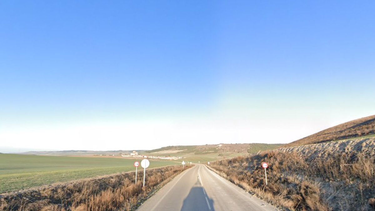 Carretera VP-3001, kilómetro 14, en Villabáñez