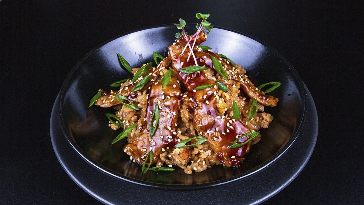 ARROZ SALTEADO DE SETAS CON TERNERA EN SALSA AGRIDULCE