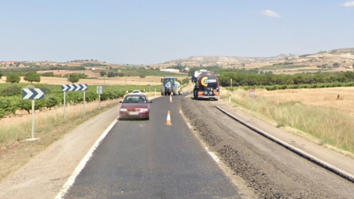 Carretera N-122 en Quintanilla de Onésimo