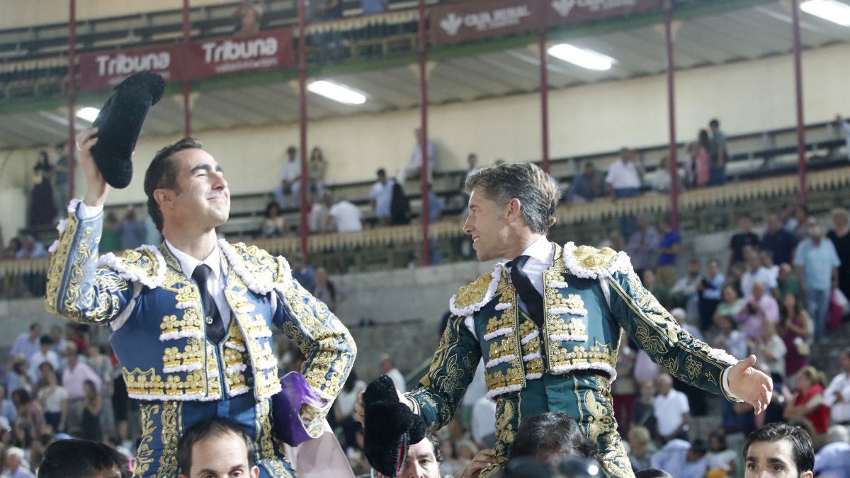 Puerta grande, El Fandi y Manuel Escribano