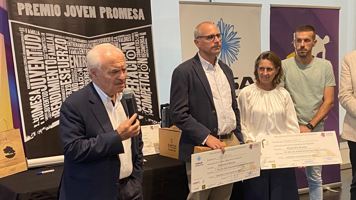 Gala Premio Joven Promesa 2024 entregado a Alejandra Alonso.