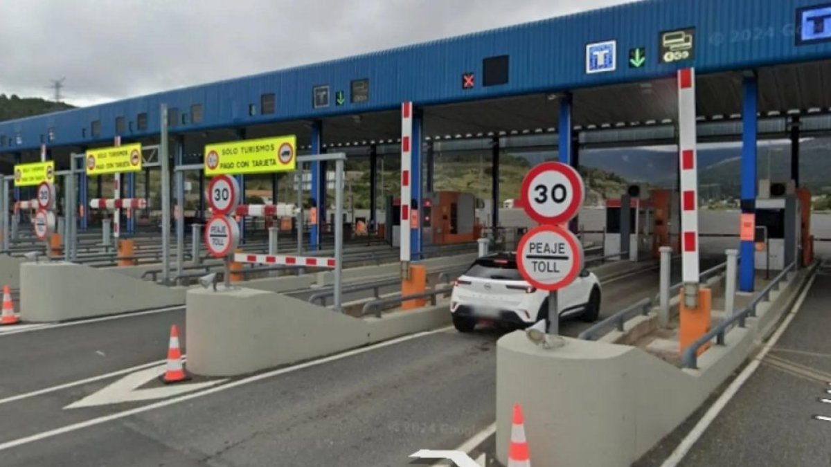 Peaje de la AP-6.