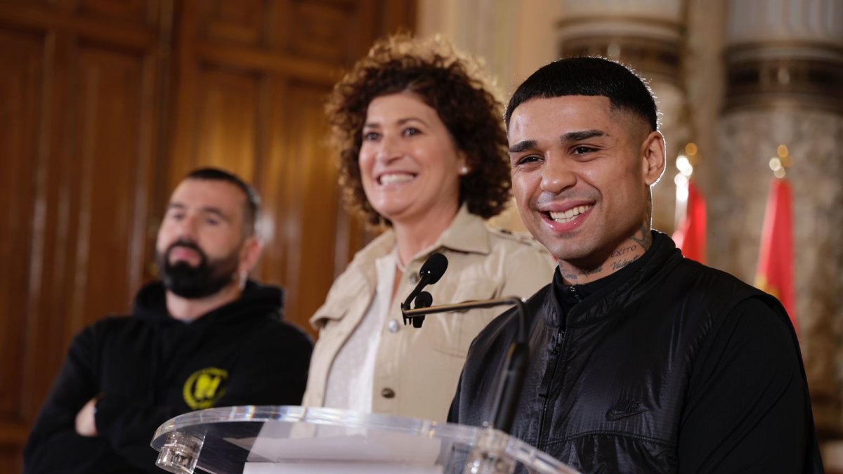 Presentación del combate de Salvi contra el venezolano Ernesto Jiménez.
