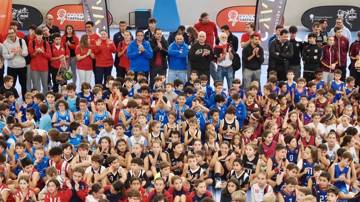 Fanatic Mini de Castilla y León en el polideportivo Barrio de las Delicias de Valladolid.