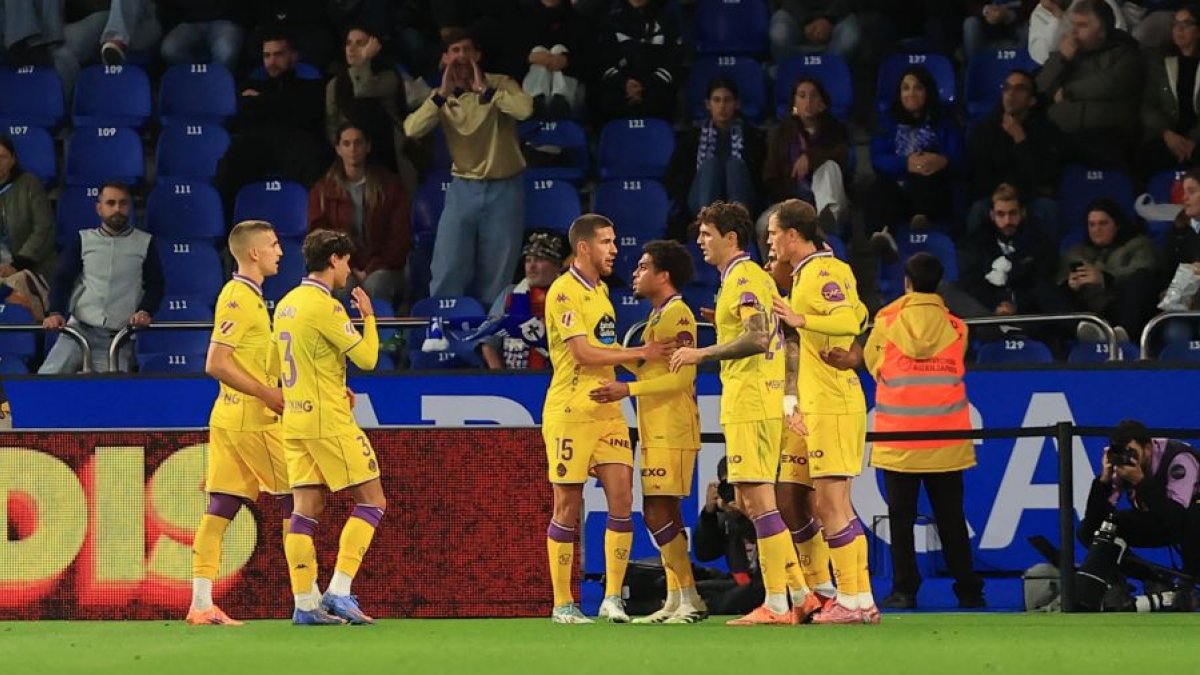 Imagen del Real Valladolid en su último partido en Riazor.