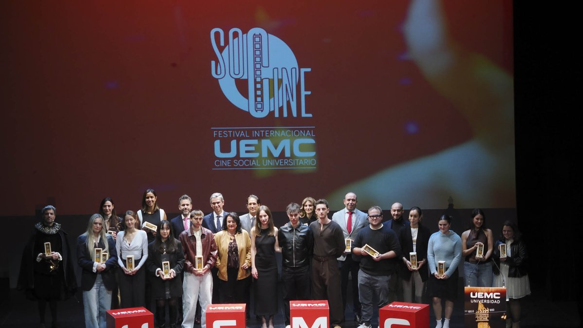 El Teatro Zorrilla acogió la gala de entrega de premios del IV Festival Internacional UEMC de Cine Social Universitario (Socine)