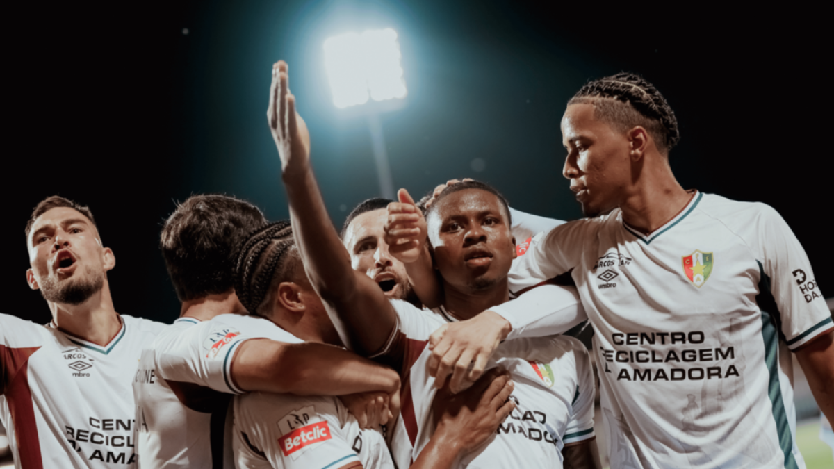 El Estrela Amadora en uno de sus partidos de la liga portuguesa.