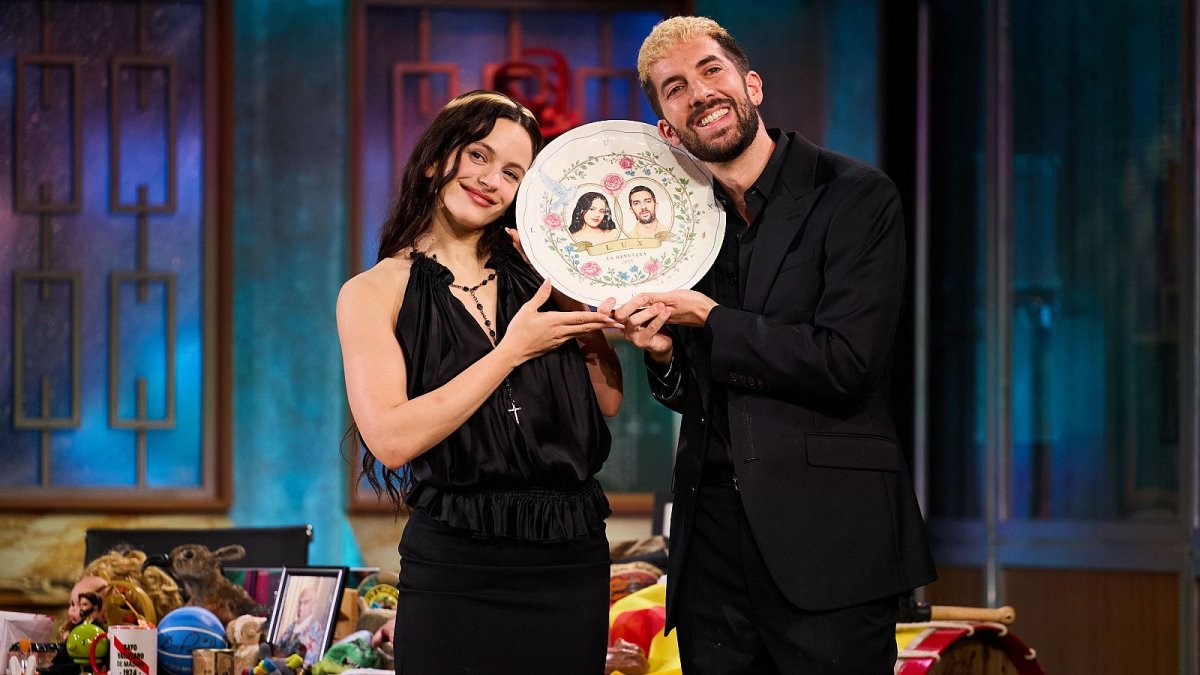 Rosalía con David Broncano en 'La Revuelta'