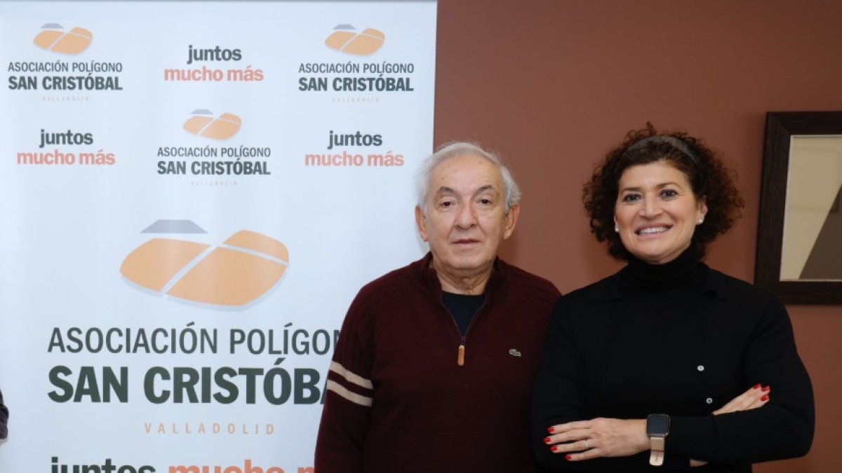 Antonio Rodríguez, organizador, y Mayte Martínez presentan la Carrera Polígono de San Cristóbal.