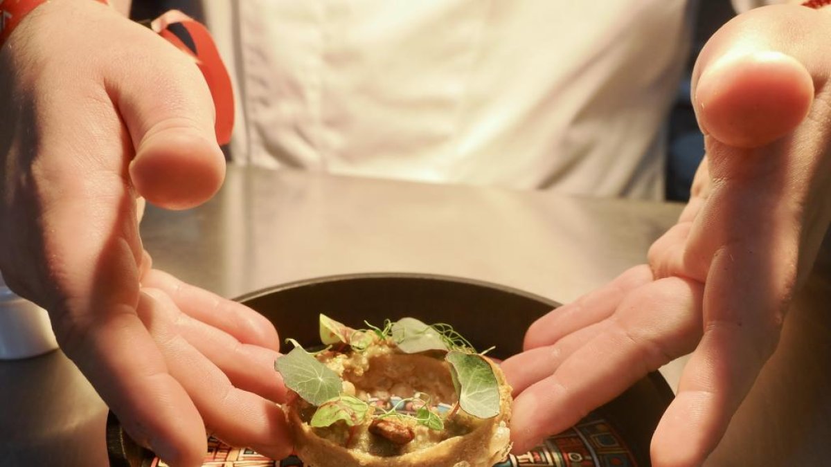 El chef Alejandro San José del Habanero Taqueria, ganador del XXI Concurso Nacional de Tapas de Valladolid.