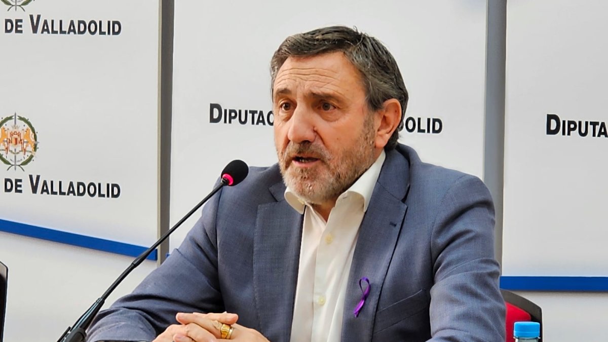 Francisco Ferreira, portavoz del PSOE de Valladolid, en la presentación de las enmiendas para los presupuestos de la Diputación