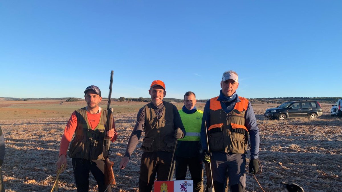 Los tres cazadores regionales en la semifinal nacional.