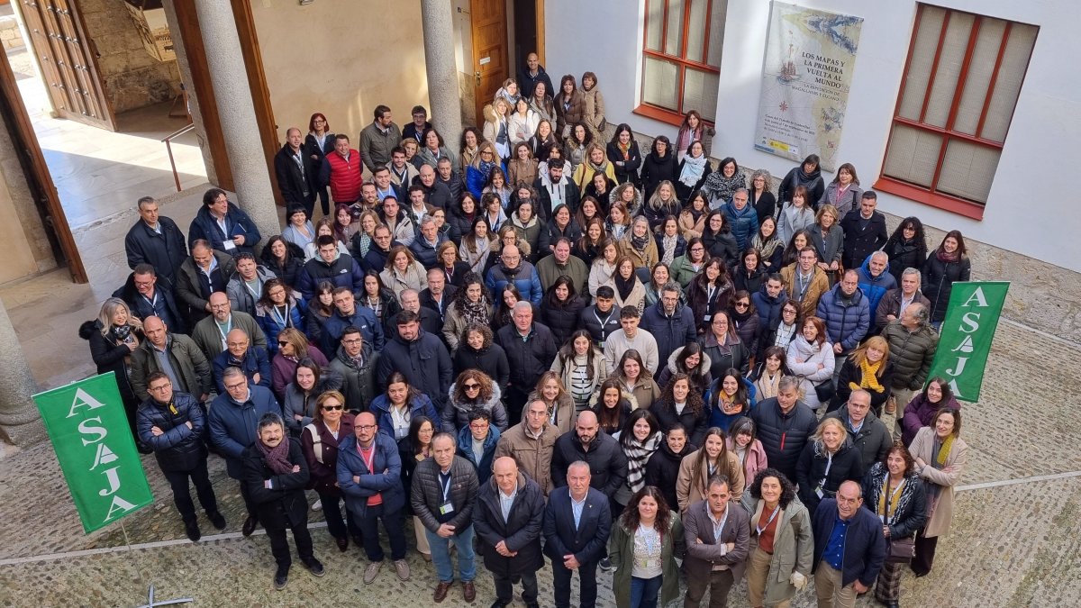 Los empleados de Asaja durante la celebración de su convención anual en Tordesillas