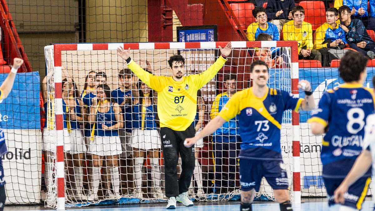 Juan Manuel Bar, en la portería del Recoletas.