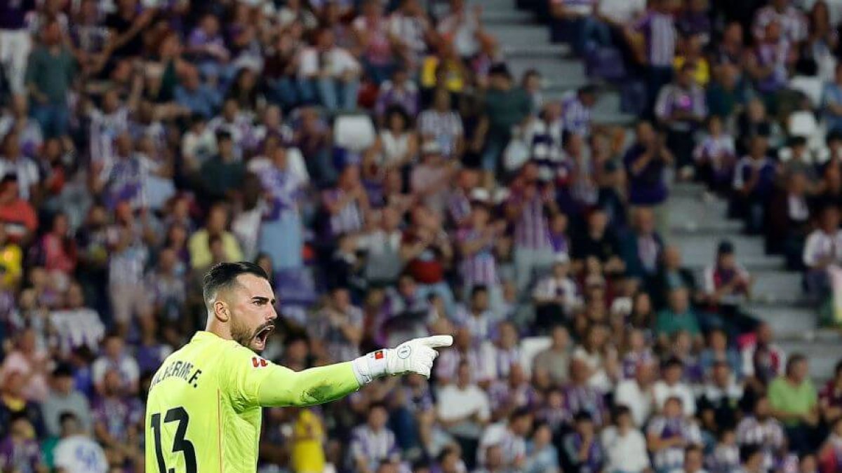 Guilherme, un líder para el Real Valladolid desde su portería.