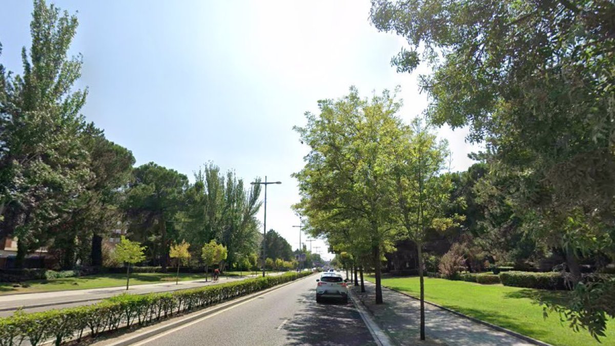 Avenida Salamanca a la altura del colegio Maristas, lugar donde ha tenido lugar el choque múltiple