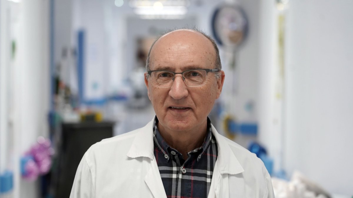 Eduardo Tamayo, catedrático de Anestesiología y Patología Crítica de la Uva.