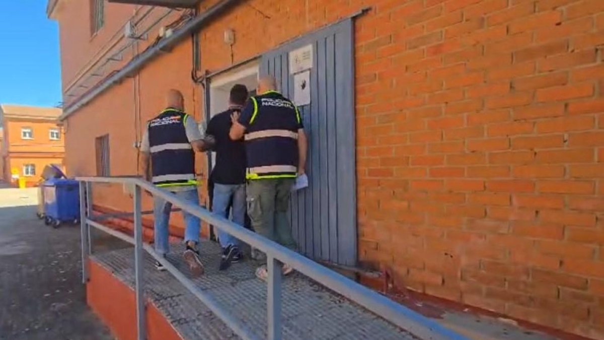 Imagen de la detención del narco fugado de la cárcel de Villanubla