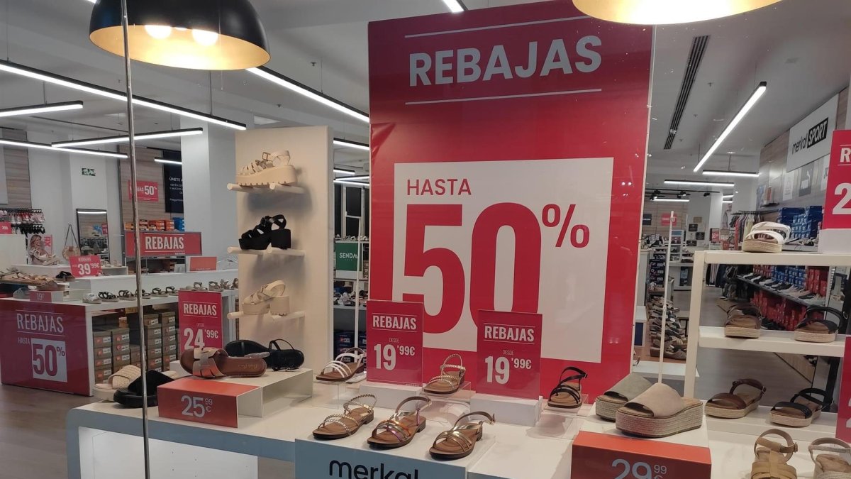 Escaparate de una tienda de calzado