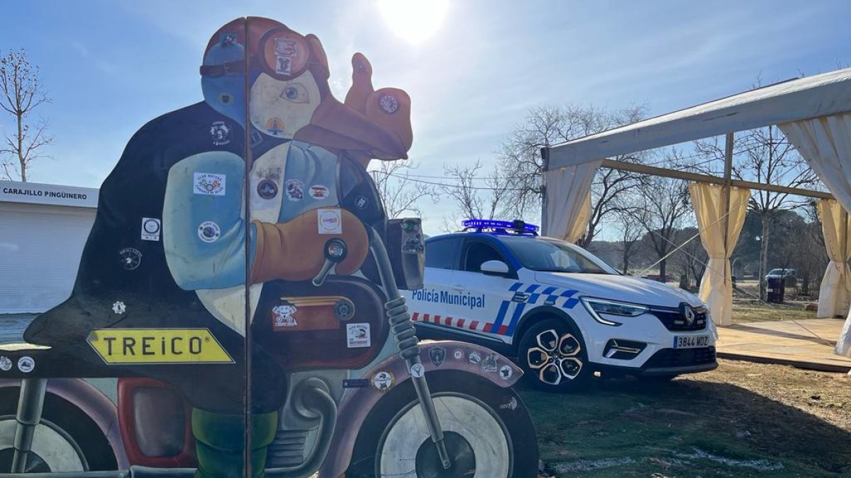 Patrulla de la Policía Municipal en Pingüinos.