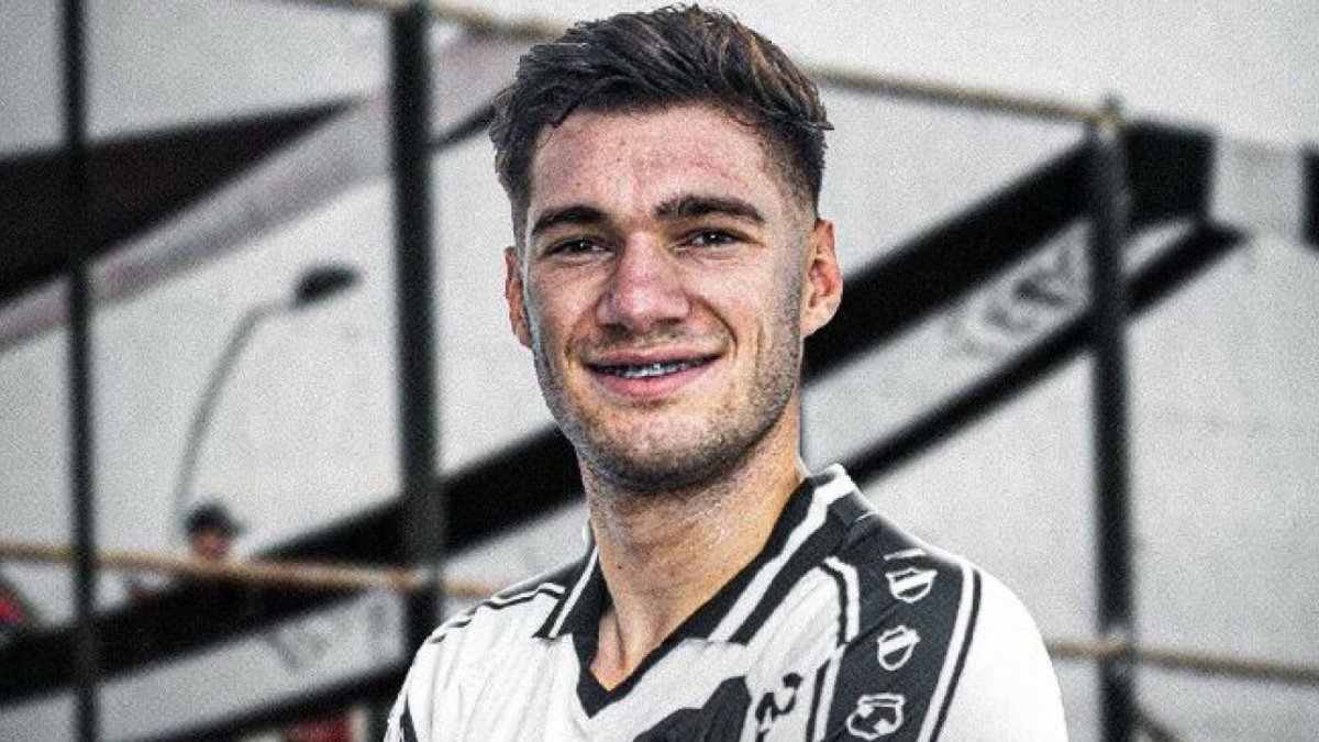 Lucas Sanseviero, con el Danubio.