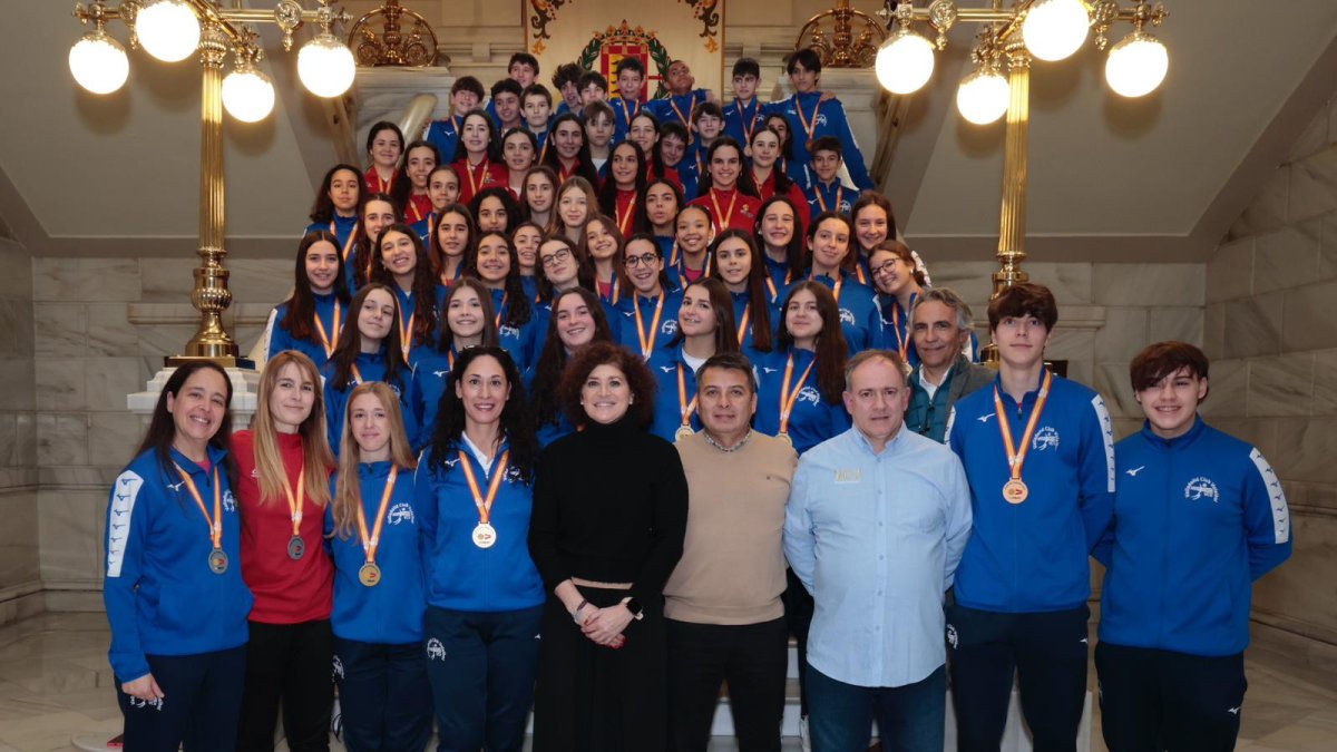 Valladolid Club Voleibol logró tres medallas en la Copa de España de voleibol.