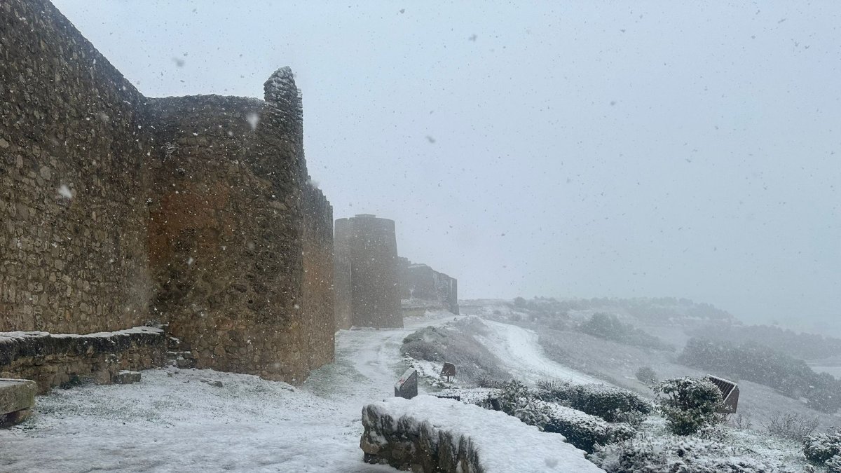Imagenes de la nevada en la localidad vallisoletana de urueña.
