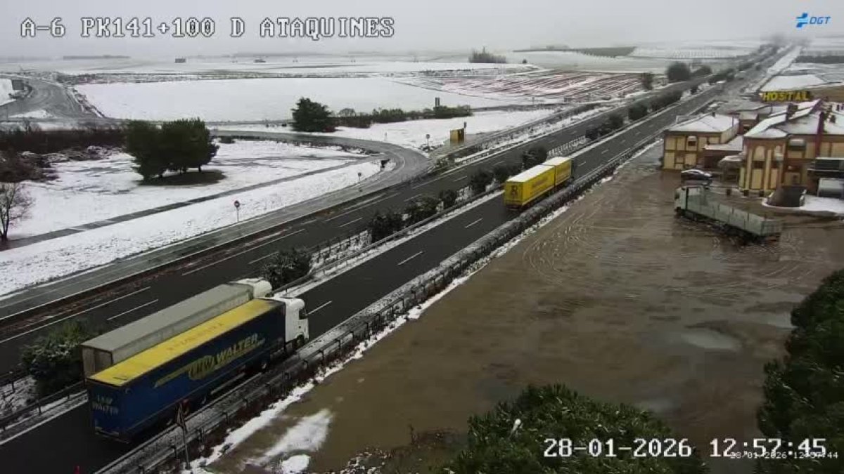 A-6, kilómetro 141, cerca de San Vicente del Palacio (Valladolid)