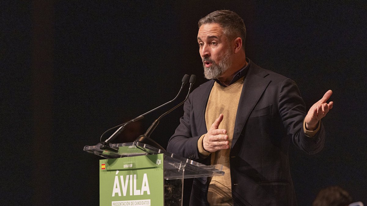 Abascal presenta la candidatura de Vox en Ávila.