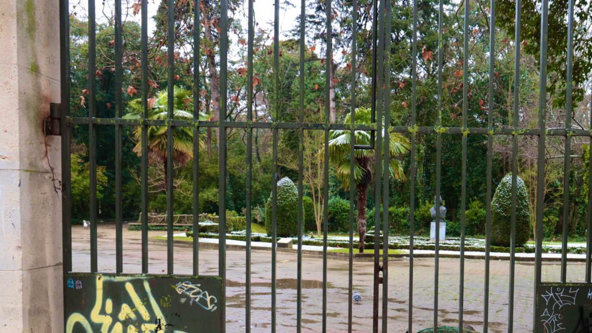 Cierran el Campo Grande ante la alerta de la Aemet.