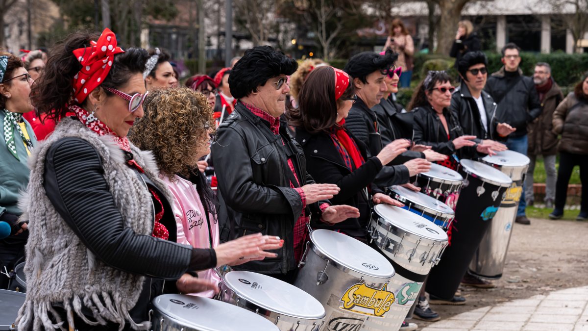 Batucada Escola Sambulé en Poniente
