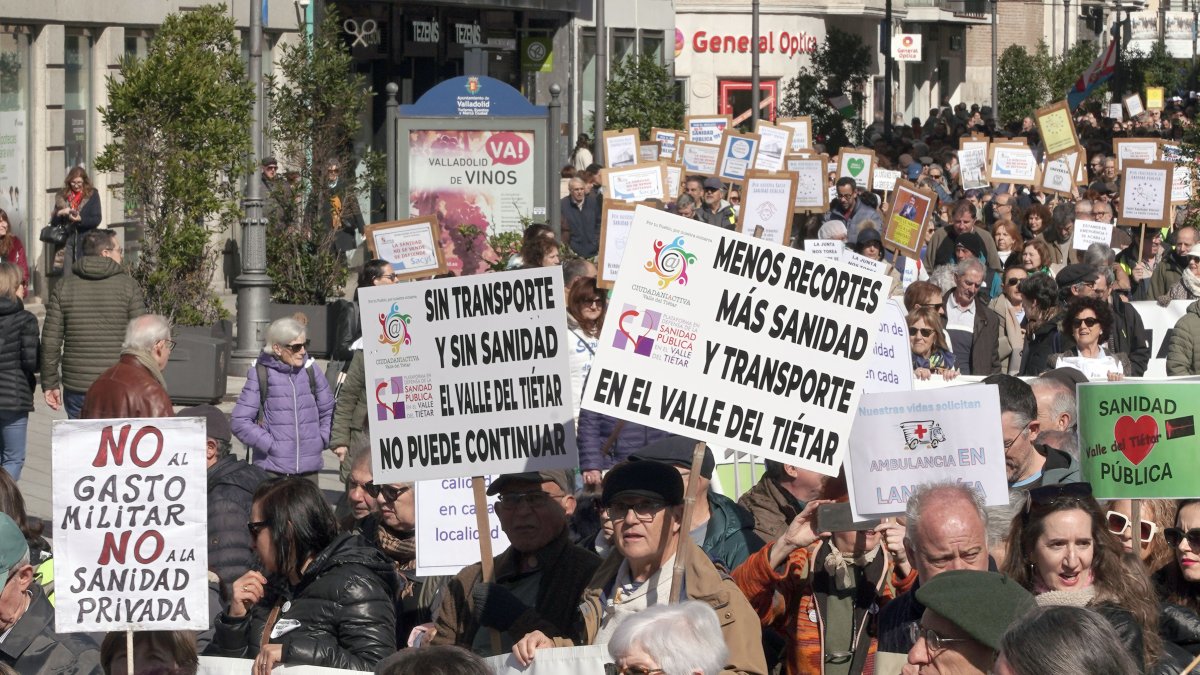 Manifestación en Valladolid por la Sanidad Pública.